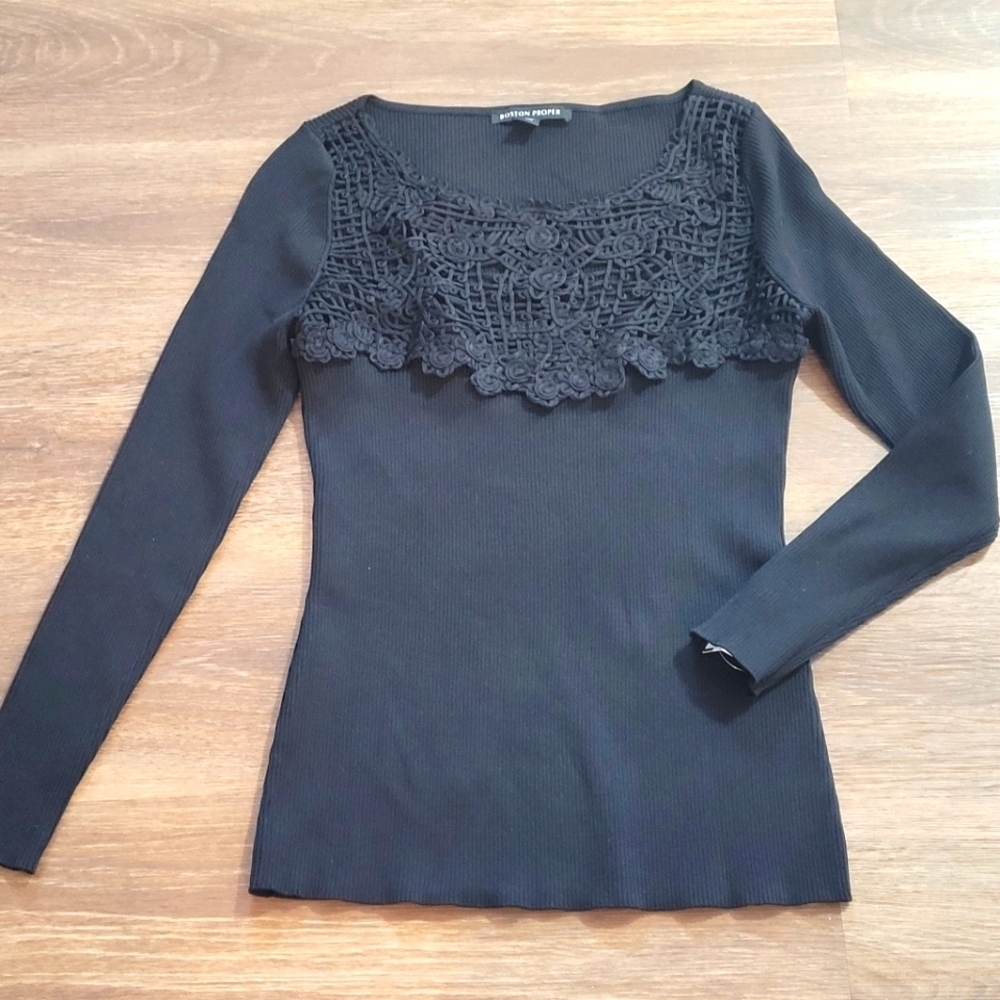 Boston Proper Black Ribbed Knit Sweater Crochet Lace Neckline Sz M - Picture 6 of 13